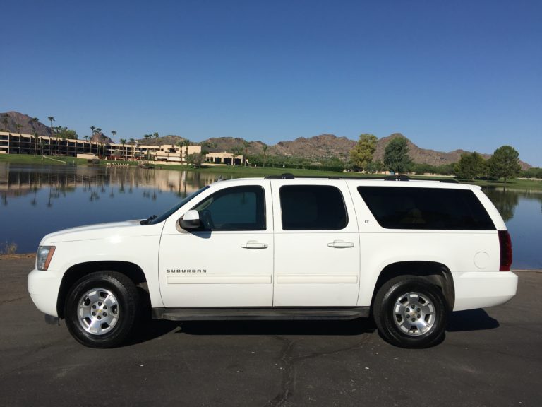 Chevrolet Suburban - PHOENIX DISCOUNT Van & SUV Rental