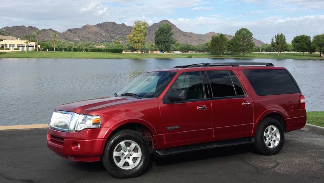 Ford-Expedition-side - PHOENIX DISCOUNT Van & SUV Rental